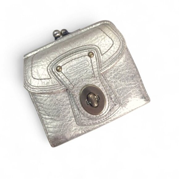 Vintage COACH Legacy Multicolor Straw Basket and gold Turnlock Wallet Set - Picture 12 of 14